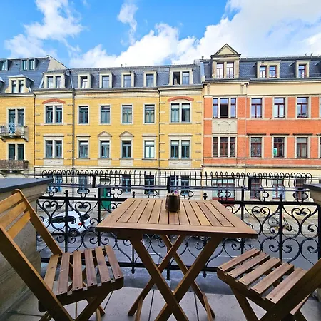 Luma Aparthotel 3*